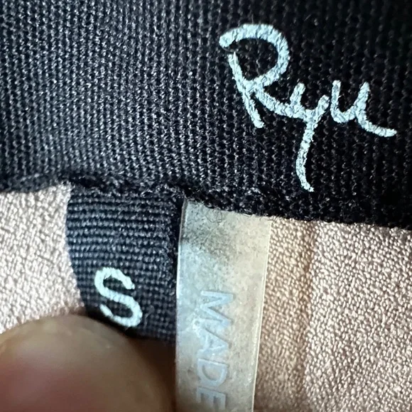 Ryu Tan Ruffle Mini Skirt - Picture 4 of 7